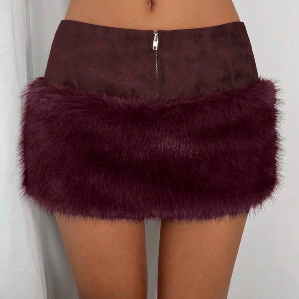 Chic Burgundy Faux Fur Mini Skirt